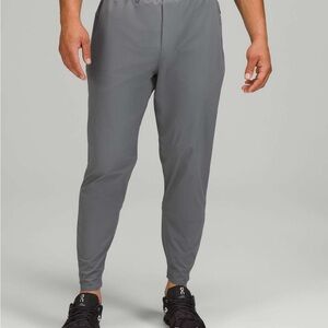 Lululemon Men’s Run State Jogger Size XL Grey Pants